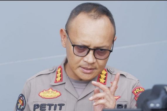 Nahas Ayah Bejat, Dia Kira 2 Putrinya Diculik Sampai Lapor Polisi, Ternyata - JPNN.COM