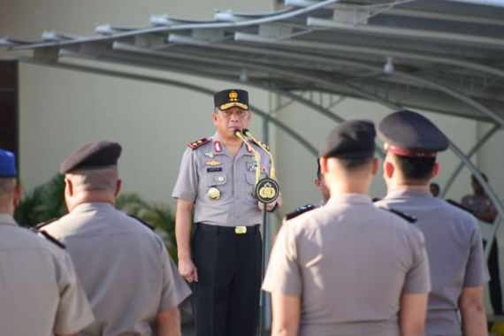 Kenaikan Pangkat 3 Polisi Ini Dibatalkan Irjen Lotharia, Ulah Mereka Memalukan - JPNN.COM