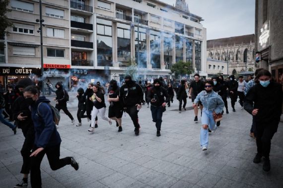 Kerusuhan Menggila, Prancis Tak Terima Disebut Negara Rasis - JPNN.COM