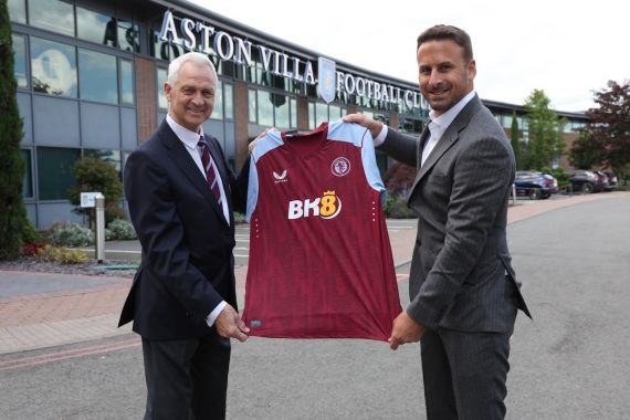 Aston Villa Ajak Sponsor Baru Melakukan Misi Amal - JPNN.COM