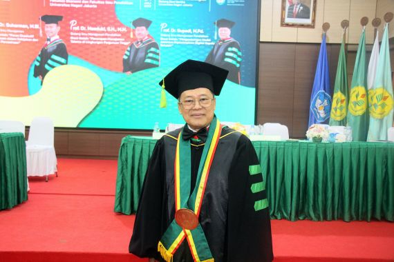 Rektor UNJ Apresiasi Gagasan Prof Supadi tentang Kepemimpinan Digital Kepala Sekolah - JPNN.COM