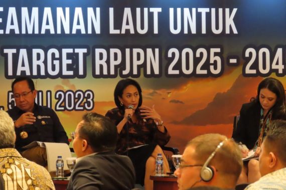 DPR RI Mendukung Perbaikan Tata Kelola Keamanan Laut - JPNN.COM