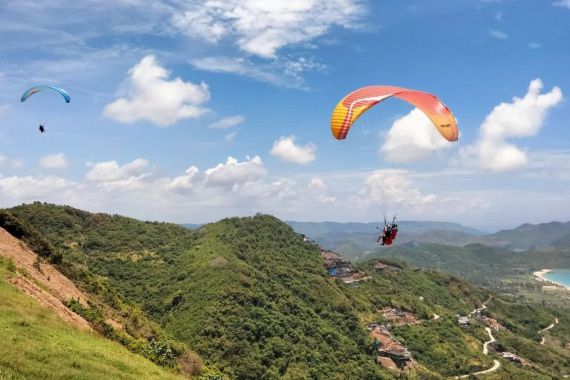 Penonton PGAWC di Sky Lancing Paragliding Lombok Diprediksi Membeludak - JPNN.COM