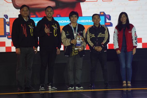 Kaltim Buat Kejutan, Putra Sulung Ganjar Pranowo: Fornas Esports 2023 Penuh Inspirasi - JPNN.COM