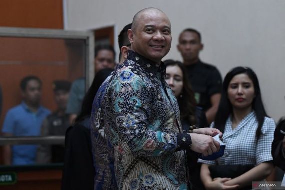 Banding Ditolak, Teddy Minahasa Putra Tetap Dihukum Penjara Seumur Hidup - JPNN.COM
