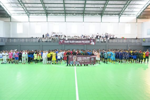 Gelar Pekan Olahraga, Sahabat Ganjar Dorong Minat Milenial pada Futsal - JPNN.COM