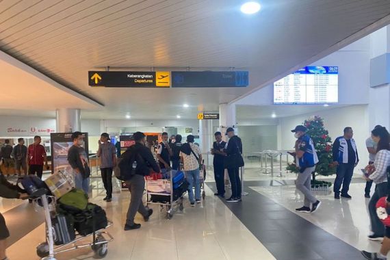 Cuaca Buruk, Dua Penerbangan Menuju Bandara Ambon Dialihkan ke Sorong dan Makassar - JPNN.COM