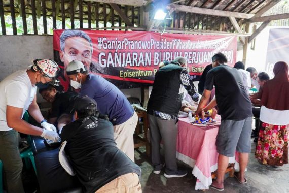 Ganjaran Buruh Berjuang Gelar Sunatan Massal untuk Puluhan Anak di Bandung Barat - JPNN.COM