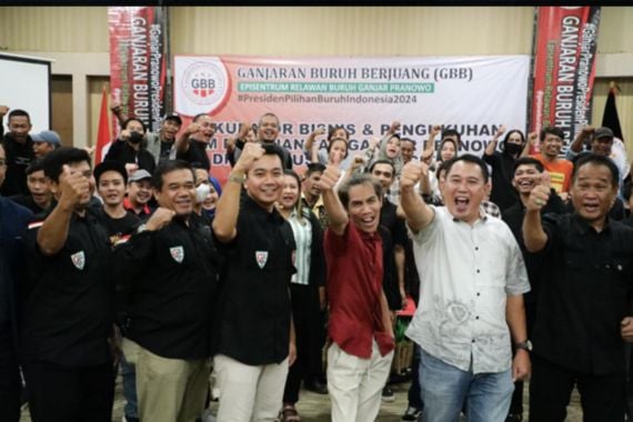 Ganjaran Buruh Mengukuhkan Tim Pemenangan Ganjar Pranowo di 50 Perusahaan di Cirebon - JPNN.COM