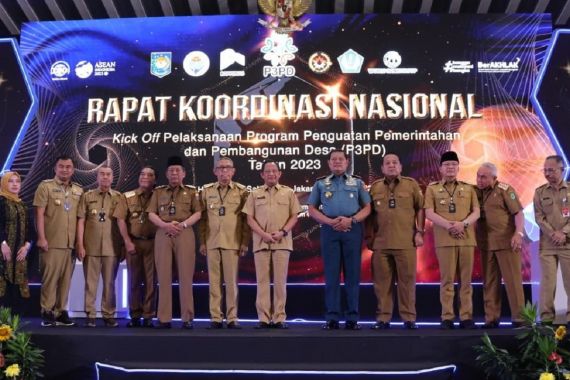 Mendagri di Rakornas Kick Off P3PD 2023, Ingatkan Visi Presiden dalam Membangun Desa - JPNN.COM