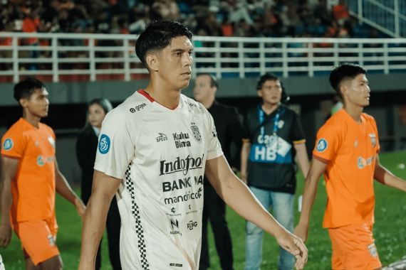 Bali United Terus Pantau Kondisi Elias Dolah, Kapan Bisa Bermain? - JPNN.COM