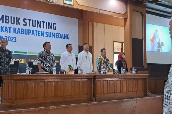 Strategi Bupati Dony Tekan Angka Stunting di Sumedang - JPNN.COM