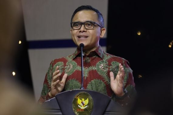 Menteri Anas - Komisi II DPR Bahas Draf RPP Manajemen ASN hingga Penataan Honorer - JPNN.COM