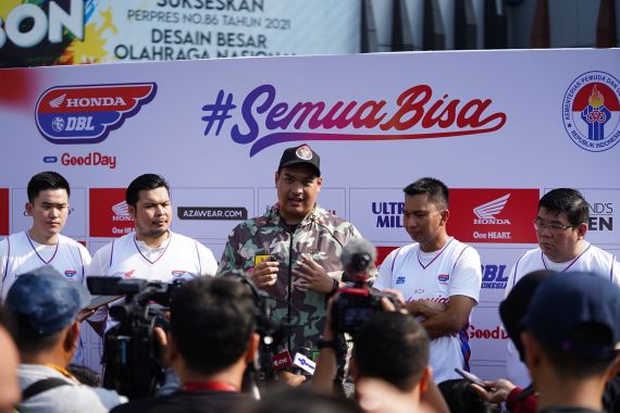 Resmikan Musim Baru DBL, Menpora: Kontribusinya Nyata terhadap Prestasi Basket Indonesia - JPNN.COM