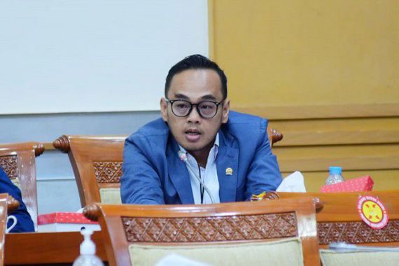 Rano Alfath Menilai Perlu Evaluasi Menyeluruh Pada PT Antam - JPNN.COM