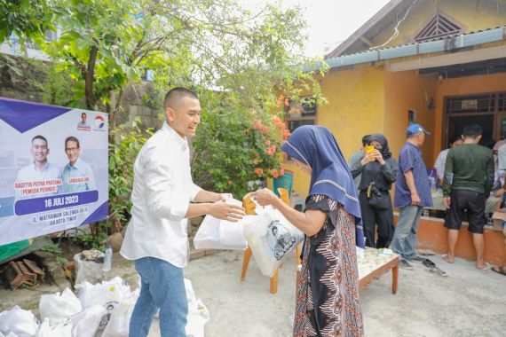 Sukarelawan Sandiaga Kolaborasi dengan Pemuda Perindo Untuk Hadirkan Sembako Murah - JPNN.COM