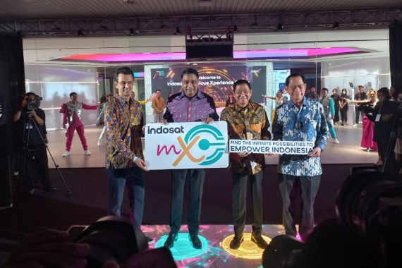Indosat Ooredoo Pamer Teknologi Canggih Lewat Marvelous Xperience Center - JPNN.COM