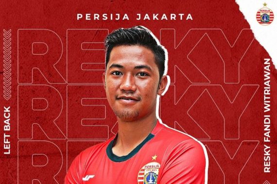 Puji Gelandang Resky Fandi, Thomas Doll: Kontribusinya Besar di Tiga Laga Awal Persija - JPNN.COM