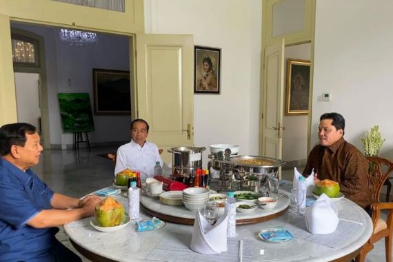 Pilpres Makin Dekat, Jokowi Gelar Pertemuan Tertutup dengan Prabowo & Erick - JPNN.COM