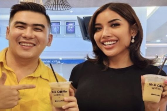 Mr.B Coffee Kini Hadir di Mega Mall Batam, Tempat Nongkrong Makin Beragam - JPNN.COM