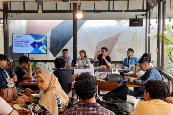 Sukarelawan Civitas Ganjar Gelar Diskusi Bareng Anak Muda di Medan, Ini yang Dibahas - JPNN.COM
