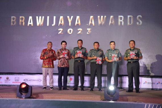 Brawijaya Awards 2023 Sukses Digelar, Mayjen Farid Makruf Bilang Begini - JPNN.COM
