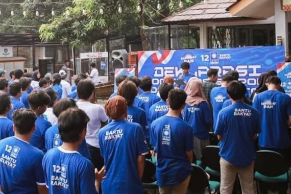 Merasa Terwakili, Ratusan Anak Muda Jakarta Deklarasi Mendukung PAN di Pemilu 2024 - JPNN.COM