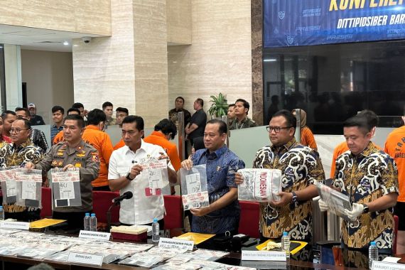 Kabareskrim Sebut Pengungkapan Kasus IMEI Ilegal Hasil Investigasi Bersama Kemenperin - JPNN.COM