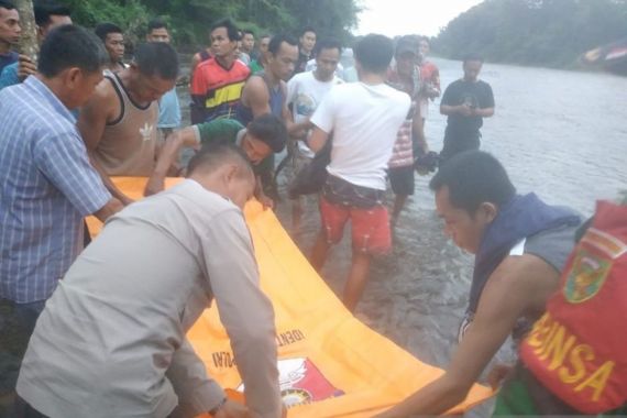 Tenggelam di Sungai Ogan, Guru Honorer Ditemukan Sudah Meninggal Dunia - JPNN.COM