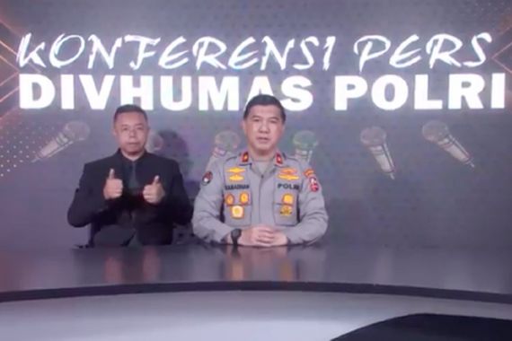 Hasil Olah TKP Polisi Tembak Polisi, Kamar Korban Didatangi Tengah Malam - JPNN.COM