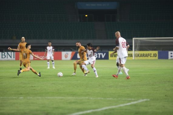 PSM Makassar Bawa Pulang Satu Poin dari Markas Bhayangkara FC - JPNN.COM