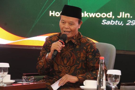 Mintarsih Berupaya Mendapatkan Haknya, Hidayat Nur Wahid Merespons - JPNN.COM