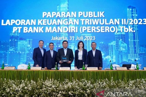 Laba Bersih Bank Mandiri Tumbuh 24,9 Persen - JPNN.COM