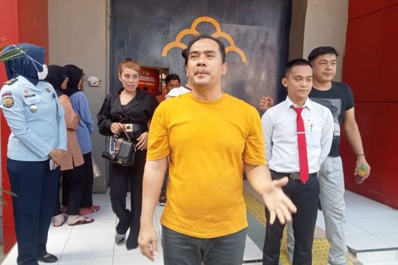 Saipul Jamil Tiba-tiba Mendatangi Lapas Perempuan Palembang, Ini Tujuannya - JPNN.COM