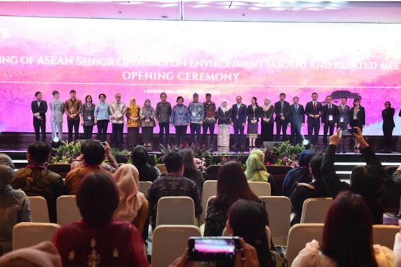 ASEAN Perjuangkan Lingkungan Bersih dan Hijau Bagi Dunia - JPNN.COM