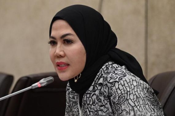 Intan Fauzi DPR Dorong Pengaturan Perdagangan Online - JPNN.COM