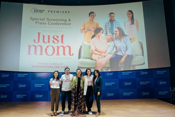 Bioskop Online Resmi Tayangkan 'Just Mom' - JPNN.COM
