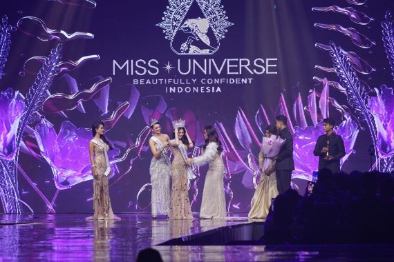 UBS Gold Persembahkan Mahkota Miss Universe Indonesia 2023 - JPNN.COM
