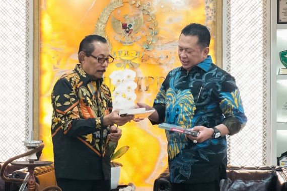 Bamsoet Dorong KPU Wajibkan Legislator yang Baru Dapat Pembekalan Ideologi Pancasila - JPNN.COM