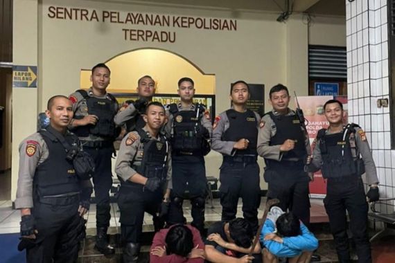 5 Remaja Diduga Hendak Tawuran di Jaksel Dibekuk Polisi - JPNN.COM