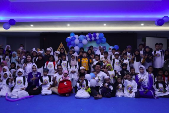 PAN Jatim Santuni Ribuan Anak Yatim - JPNN.COM