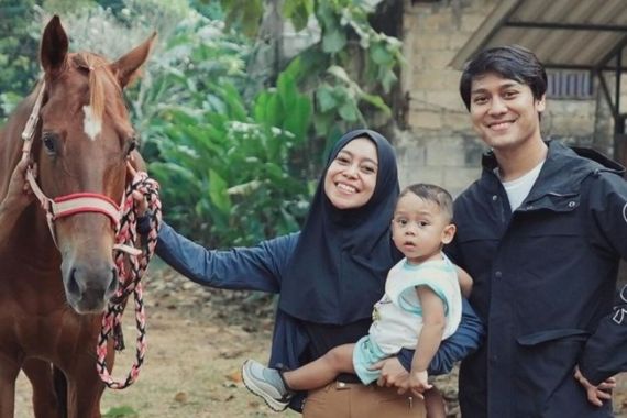 Lesti Kejora Dapat Kuda dari Rizky Billar, Netizen Penasaran Soal Ini - JPNN.COM