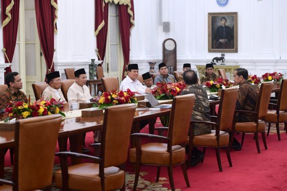 Prabowo Bersama Habib Luthfi dan Ulama Temui Jokowi di Istana, Bahas Apa? - JPNN.COM