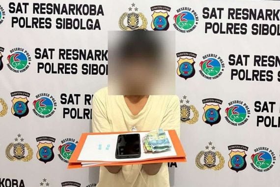 Bawa Ekstasi, Pemuda Ini Ditangkap Polres Sibolga, Terancam Lama di Penjara - JPNN.COM