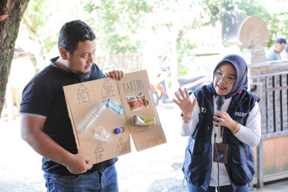 Pegadaian Turut Menyosialisasikan Pengelolaan Sampah di Lombok - JPNN.COM