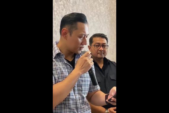 Momen AHY Bacakan Putusan MA soal PK Moeldoko Ditolak, Kader Demokrat Bersorak-sorai - JPNN.COM