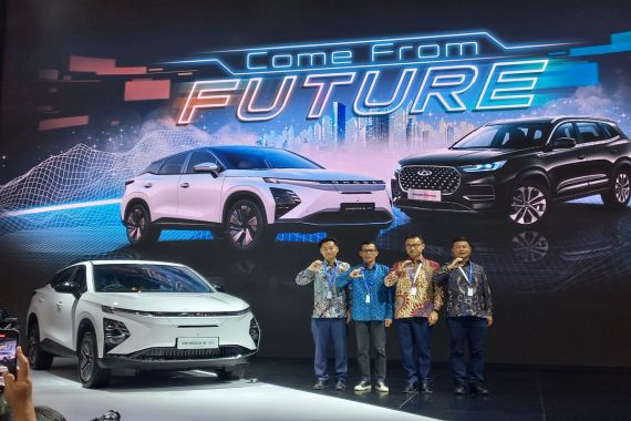 Chery Omoda 5 EV Resmi Melantai di GIIAS 2023, Desainnya Menggoda   - JPNN.COM