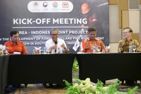 Indonesia-Korsel Jalin Kerja Sama Bilateral Menanggulangi Karhutla - JPNN.COM