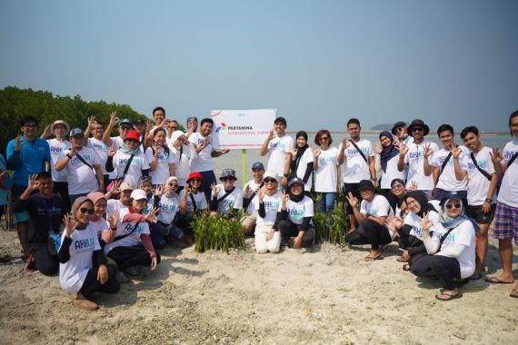 Perwira Muda PIS Tanam 1.000 Mangrove & Transplantasi Terumbu Karang - JPNN.COM