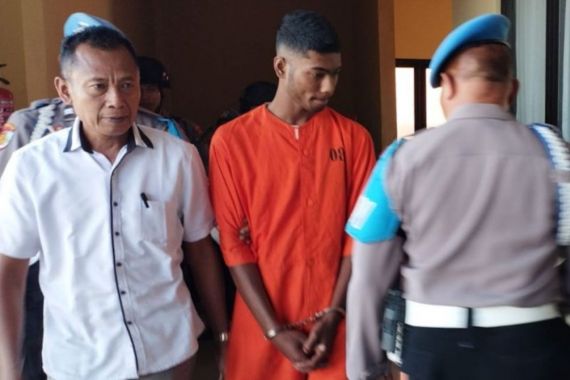 Inilah Tampang Pelaku Pemerkosaan WN Brasil di Bali, Lihat Tangannya Diborgol - JPNN.COM